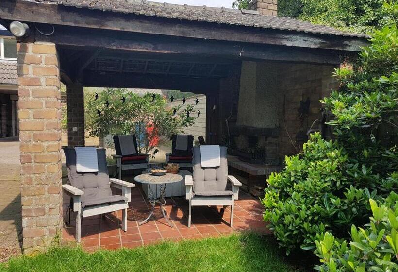 Номер Стандарт, B&b Oostrik