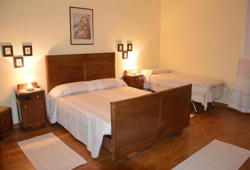 Четырехместный Номер Стандарт, B&b Domus De Janas