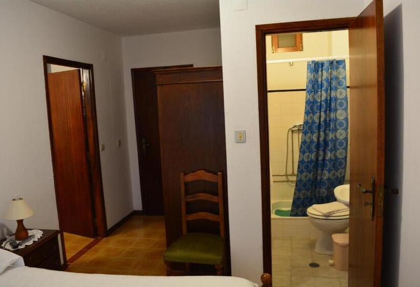 إستوديو قياسى, Casa Dos Santos Alojamento   Guest House