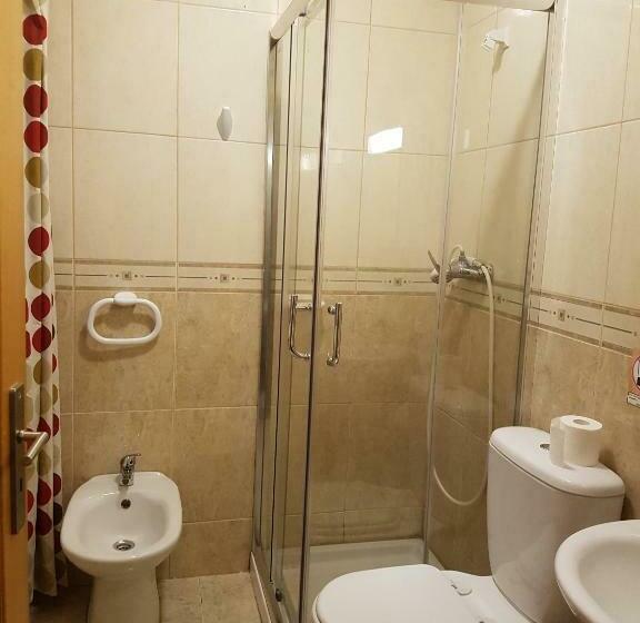 Номер Стандарт Трехместный, Casa Dos Santos Alojamento   Guest House