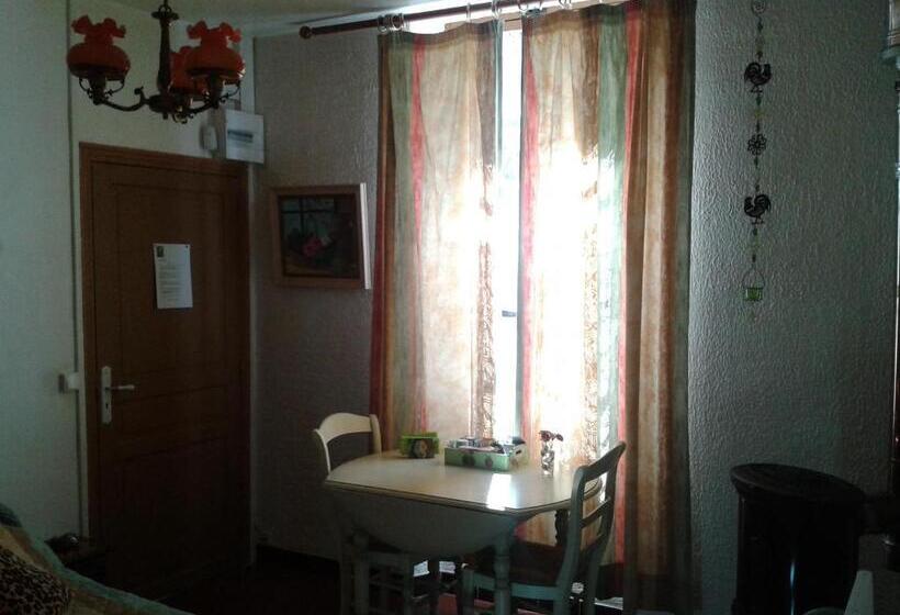 חדר סטנדרט נוף לגינה, B&b Le Clos Des Cigales