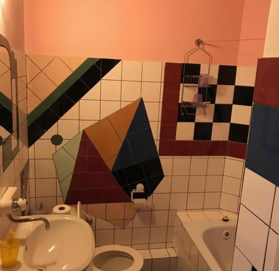 اتاق استاندارد, Sebarozvoja   Pobytová Galeria Pre Sebarozvoj