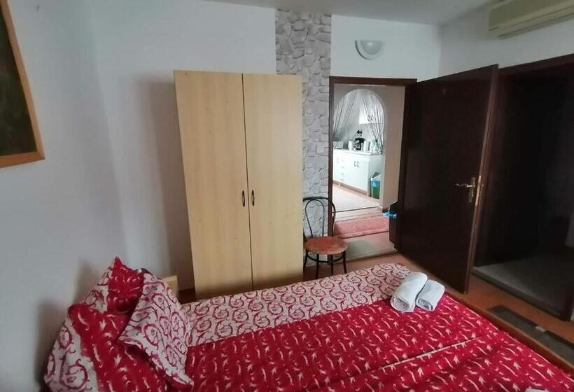 Апартаменты 1 Спальня, Joós Apartman