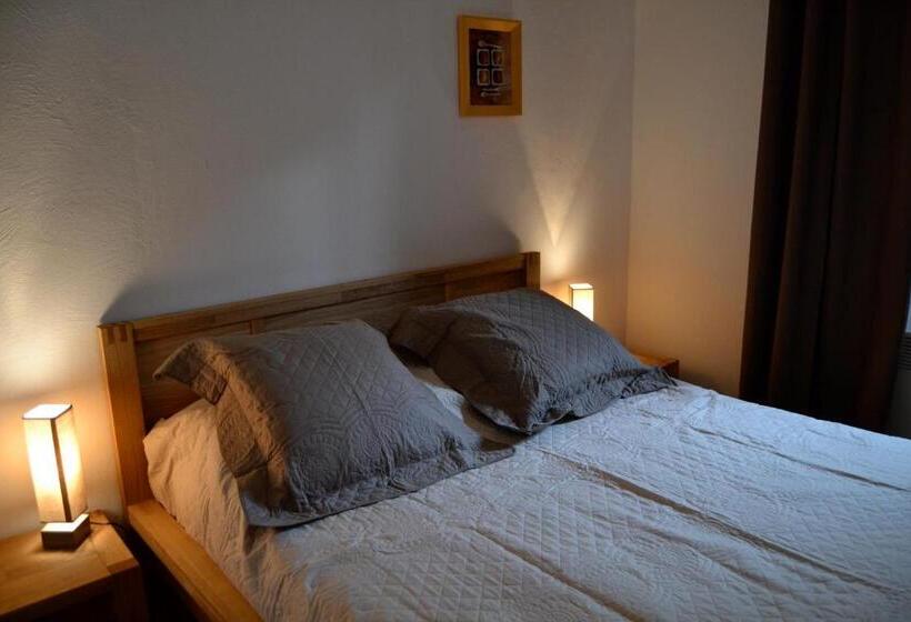 Номер Стандарт, Auberge D Anais