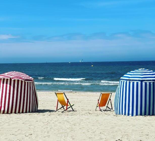 Студия Классика, Townhouse Trouville   Appart Hotel & Studios