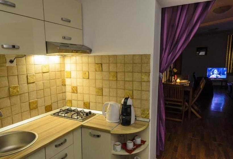 استودیوی استاندارد, Villa Casafina Serviced Apartments