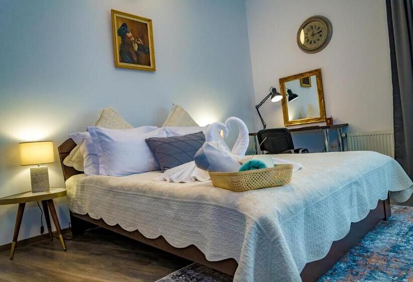 آپارتمان 1 خوابه با بالکن, Villa Casafina Serviced Apartments