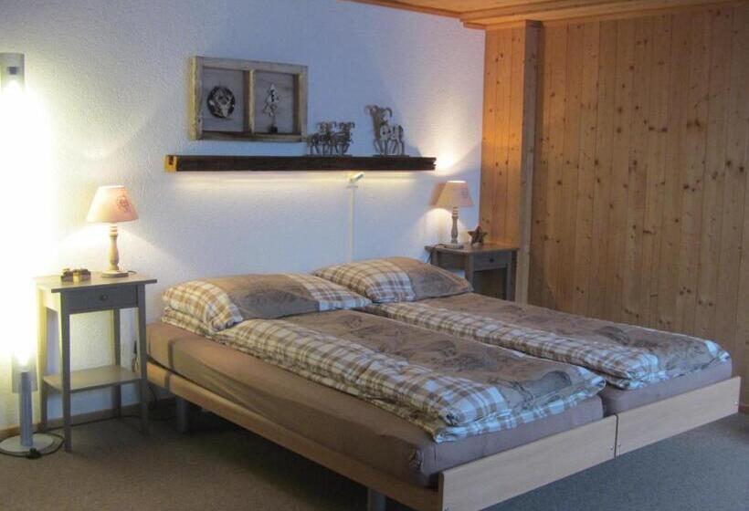 Номер Стандарт, Pension Staldacher
