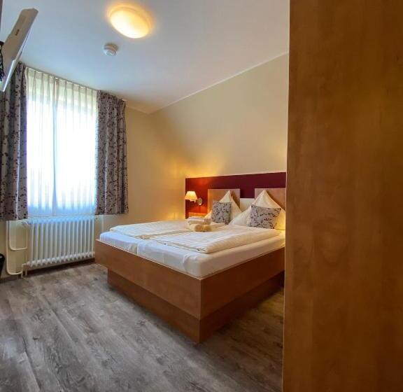اتاق استاندارد, Buten Diek Hotel Restaurant Gmbh &