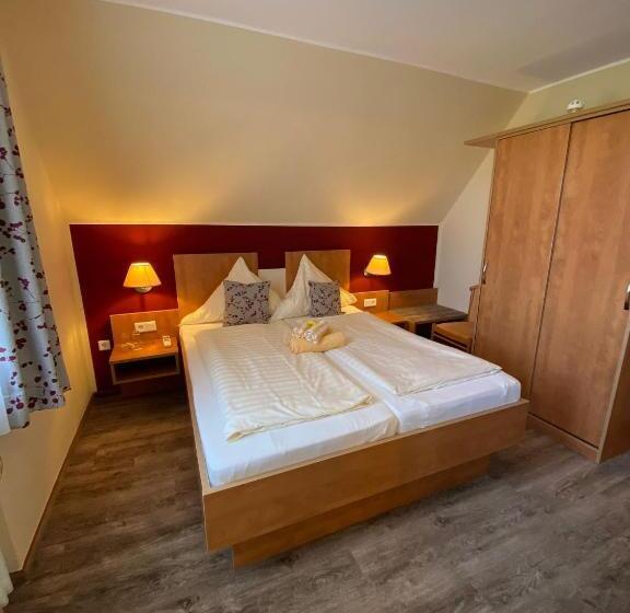 اتاق استاندارد, Buten Diek Hotel Restaurant Gmbh &