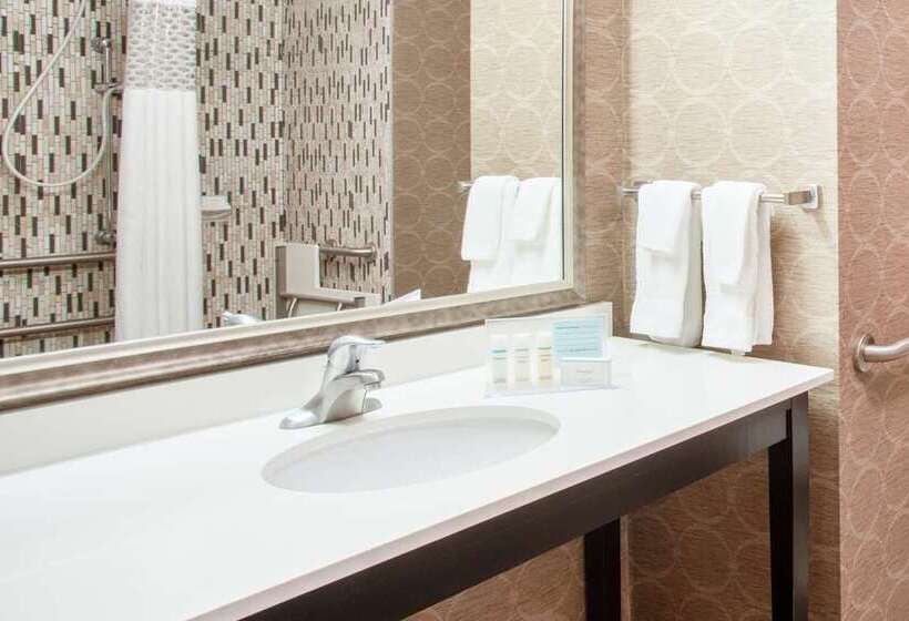 스탠다드 룸, Doubletree By Hilton Monroe Township Cranbury