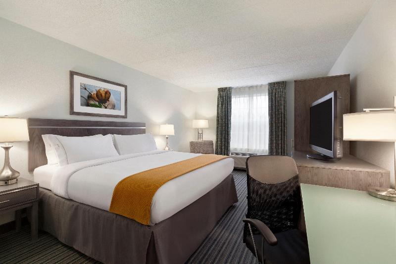 اتاق استاندارد با تخت بزرگ, Holiday Inn Express Williamsburg North, An Ihg
