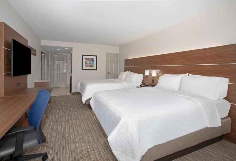 Номер Стандарт Адаптированный для Инвалидов, Holiday Inn Express Yreka Shasta Area, An Ihg