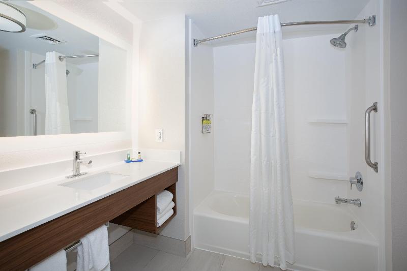 Номер Стандарт, Holiday Inn Express Yreka Shasta Area, An Ihg