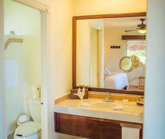 Habitació Premium Vista Mar, Petit Lafitte Beach Front Hotel & Bungalows