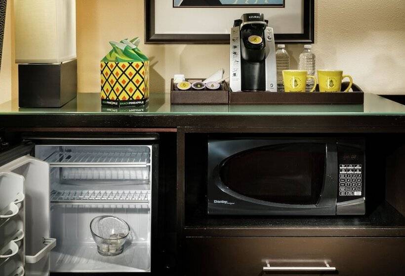 スイート, Staypineapple, The Maxwell Hotel, Seattle Center Seattle