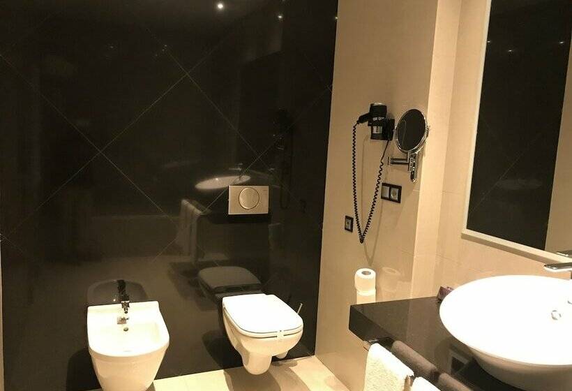 スタンダードトリプルルーム, Dña Monse Hotel Spa & Golf