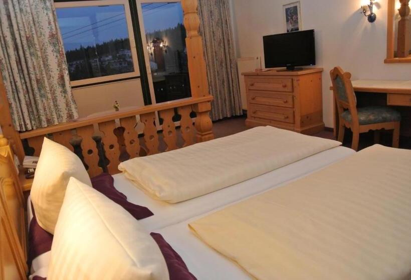 Номер Стандарт Вид на Горы, Gruberhof Innsbruck Igls B&b