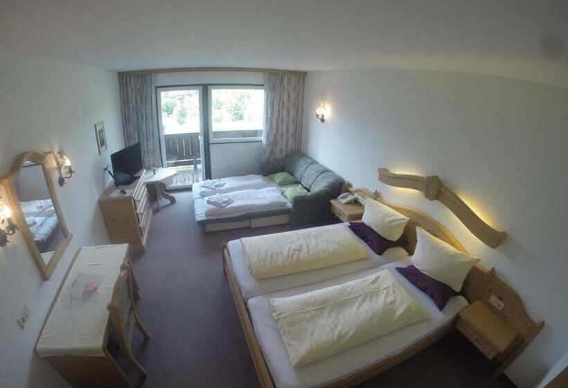 Четырехместный Номер Стандарт, Gruberhof Innsbruck Igls B&b