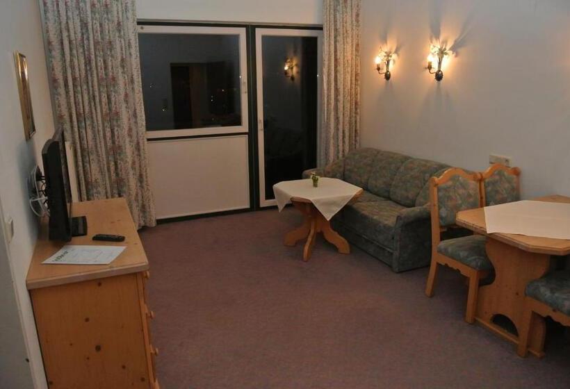 Семейный Номер Вид на Горы, Gruberhof Innsbruck Igls B&b