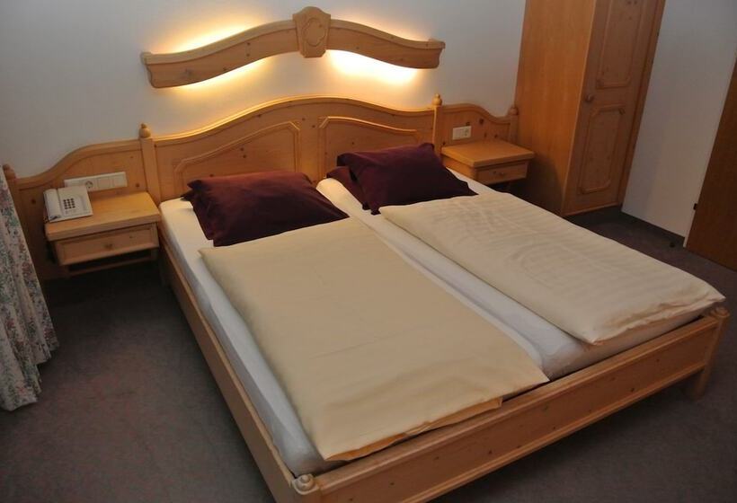 Номер Стандарт Вид на Горы, Gruberhof Innsbruck Igls B&b