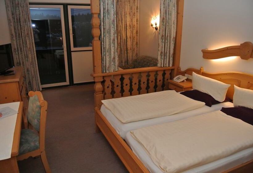 Номер Стандарт, Gruberhof Innsbruck Igls B&b