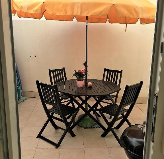 חדר משפחתי חדר אמבטיה משותף, Peniche Surf Lodge 1