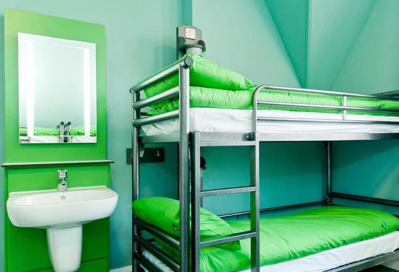 Четырехместный Номер Стандарт, Yha Canterbury
