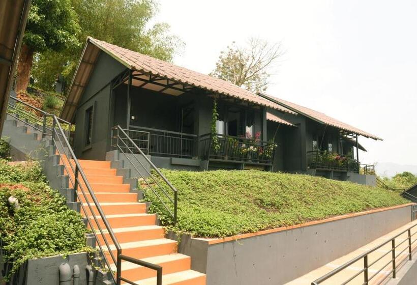 수피리어 방갈로, Wayanad Village Resort