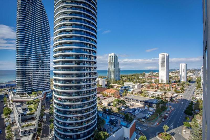 침실 3개 아파트, Mantra Broadbeach On The Park
