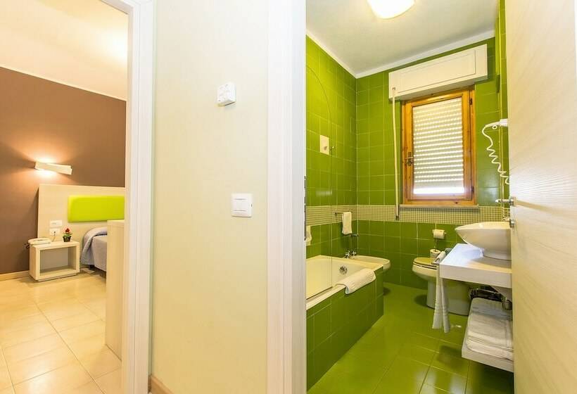 4인용 수피리어 룸, Residence Ulivi E Palme