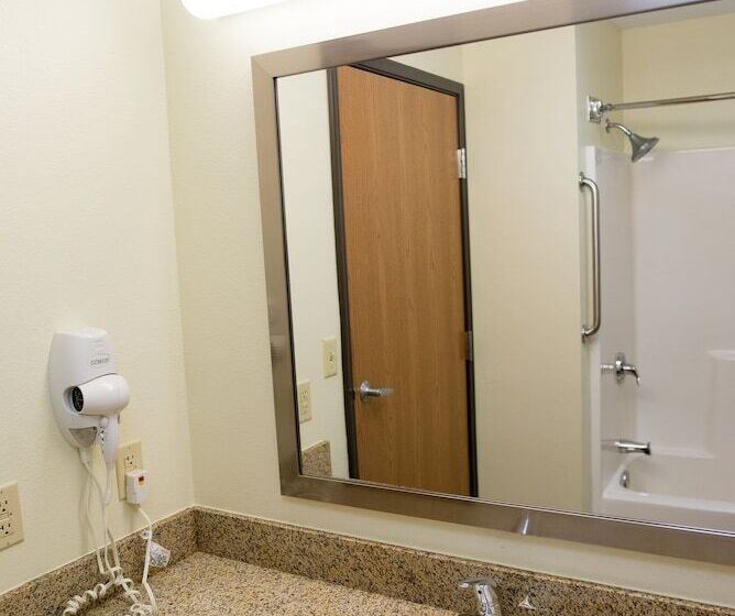 Люкс, Holiday Inn Express Hotel & Suites Chanhassen By Ihg