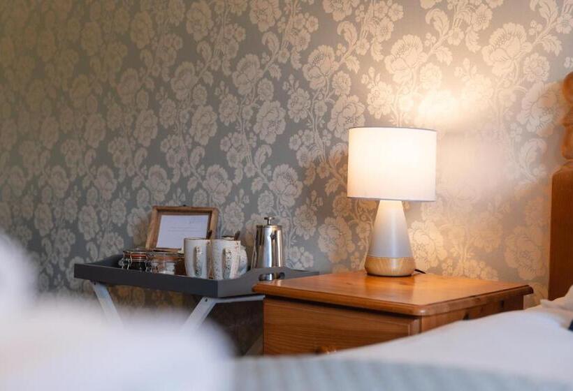 Номер Superior, Fox And Hounds Llancarfan
