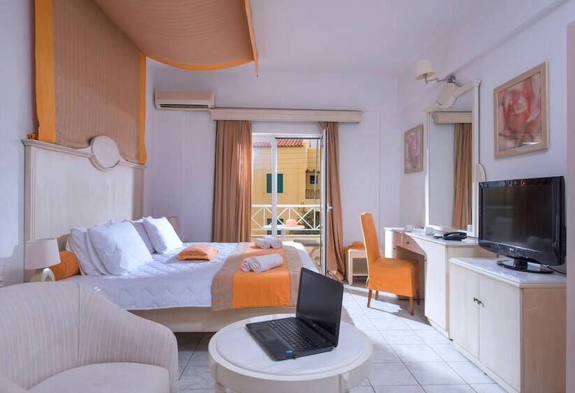اتاق استاندارد, Elmi Beach Hotel & Suites