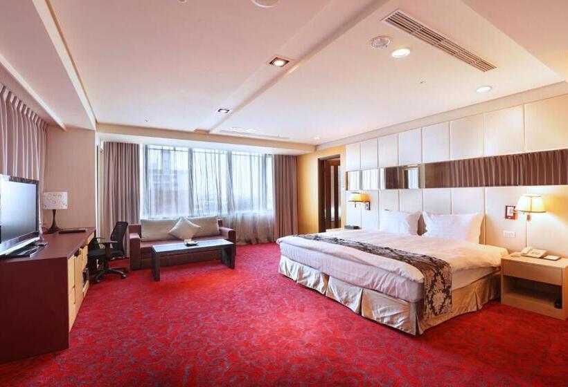 سوییت, Golden Tulip Zhong Xin Hotel Taichung