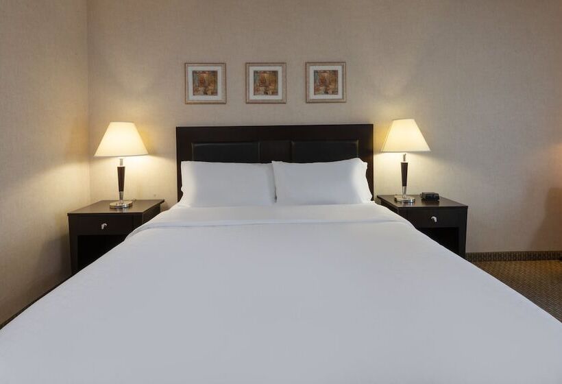 Люкс Адаптированный для Инвалидов, Holiday Inn Express Hotel & Suites Erie An Ihg