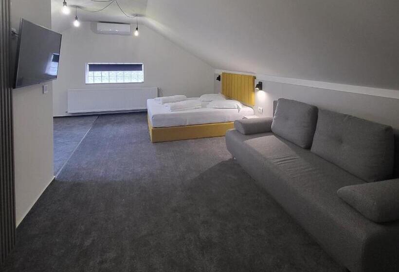 패밀리 룸, Xo Residence