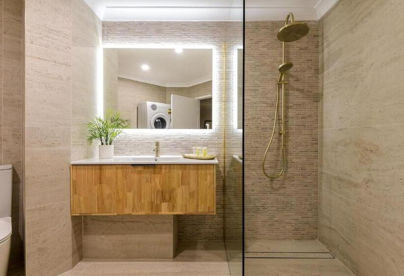 Апартаменты 2 Спальни с Балконом, Garrick House