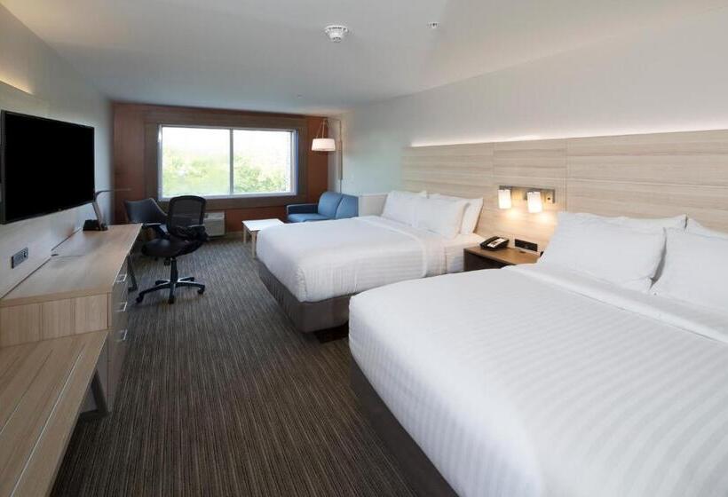 Номер Стандарт, Holiday Inn Express Hotel & Suites Logansport, An Ihg