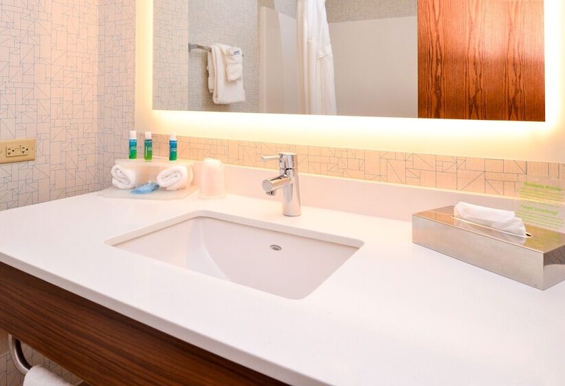 Номер Стандарт, Holiday Inn Express Hotel & Suites Urbana Champaign U Of I Area, An Ihg