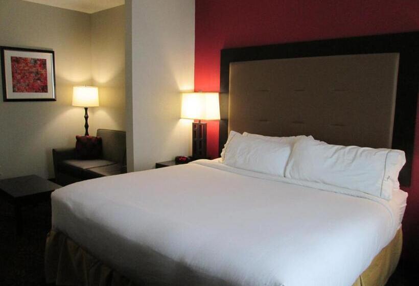 キングサイズベッドのスイートルーム, Holiday Inn Express Cloverdale   Greencastle, An Ihg