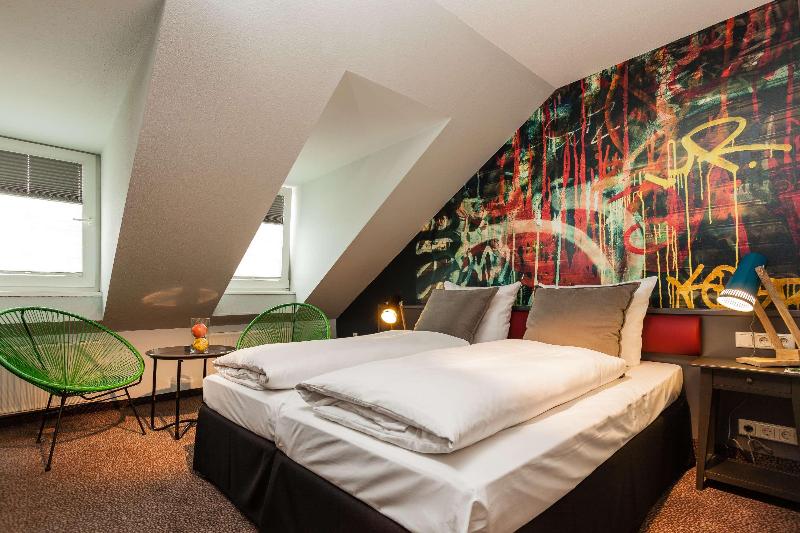 适合残疾人使用的标准间, Holiday Inn Express Hotel & Suites Kodak East Sevierville, An Ihg