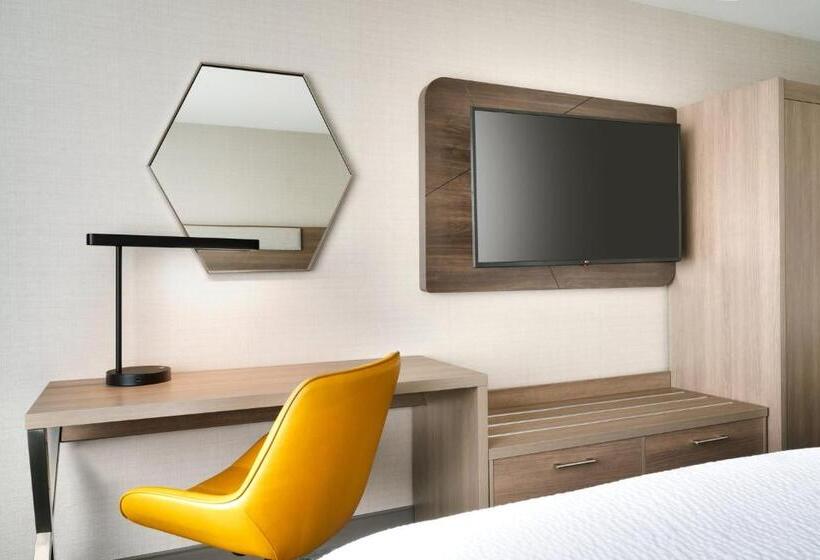 Номер Стандарт, Holiday Inn Express And Suites Helena, An Ihg