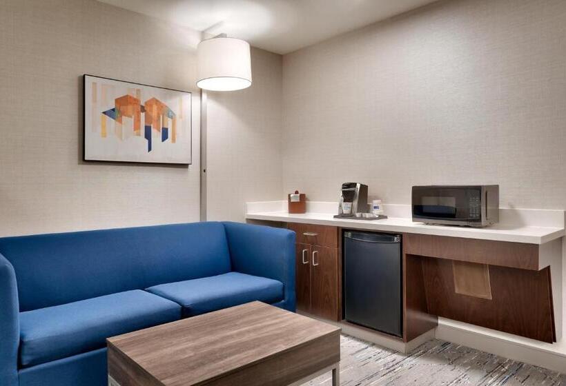 Люкс Адаптированный для Инвалидов, Holiday Inn Express And Suites Helena, An Ihg