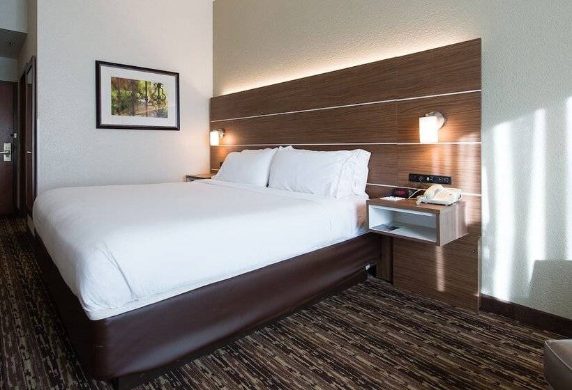 Люкс, Holiday Inn Exp Walterboro By Ihg