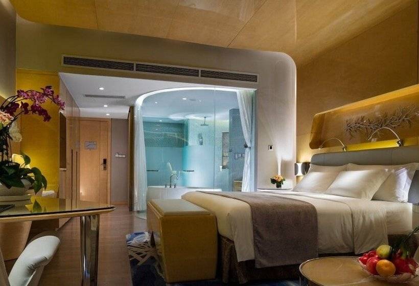 Номер Deluxe с Видом, Wyndham Grand Qingdao