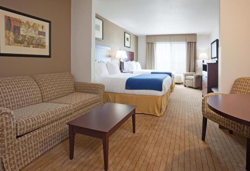 Люкс, Holiday Inn Express Hotel & Suites Antigo, An Ihg