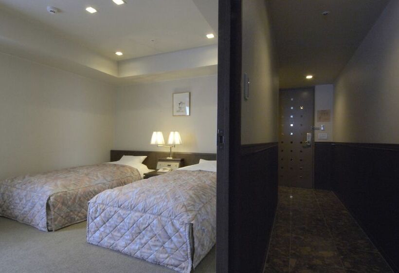 سوییت, Karuizawakurabu Hotel 1130 Hewitt Resort