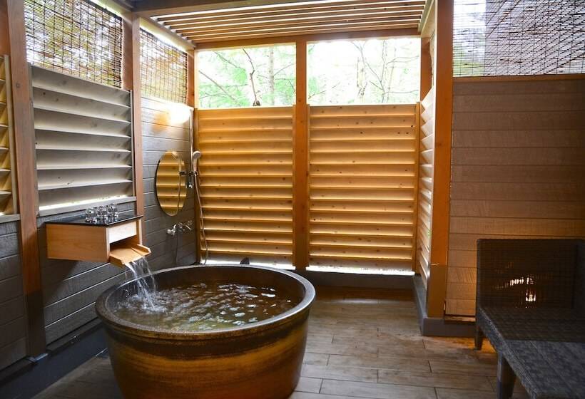 سوییت خانوادگی, Karuizawakurabu Hotel 1130 Hewitt Resort