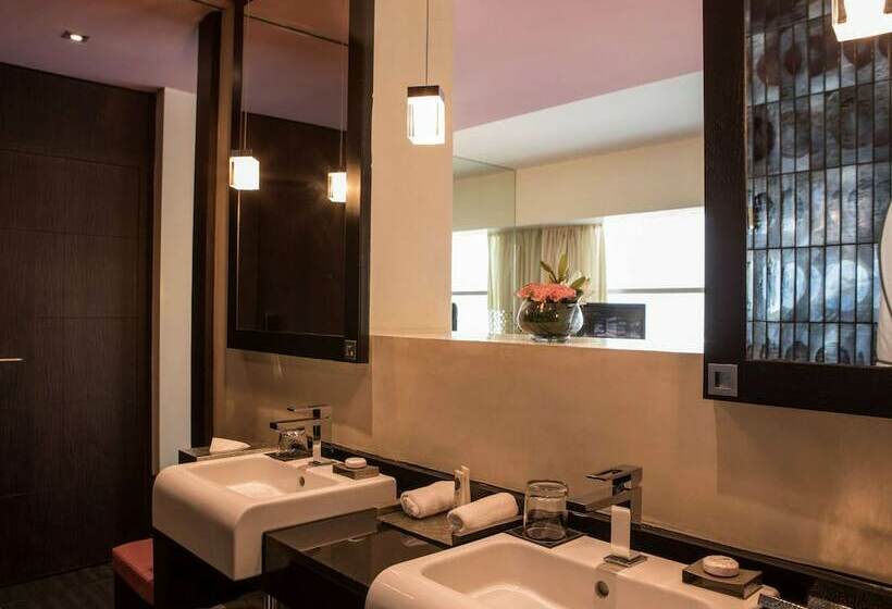 اتاق سوپریور با چشم‌انداز شهر, Sofitel Casablanca Tour Blanche